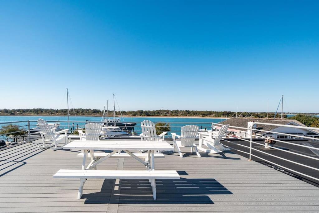 Why Knot Getaway…Rooftop With Waterview! Unit F Beaufort Екстериор снимка